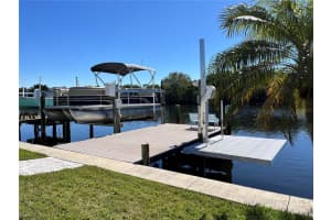 622 MOUNT OAK AVENUE, ST PETERSBURG, FL 33702 Sold 06/07/24