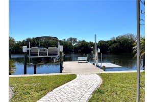 622 MOUNT OAK AVENUE, ST PETERSBURG, FL 33702 Sold 06/07/24