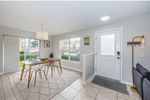 3874 MARINER DRIVE, ST PETERSBURG, FL 33705 Sold 04/19/24