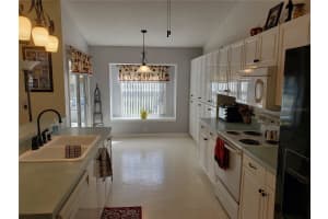 2519 ESTANCIA BOULEVARD, CLEARWATER, FL 33761 Sold 04/05/24