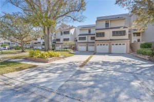 13971 LAKE POINT DRIVE, CLEARWATER, FL 33762 Sold 11/08/24