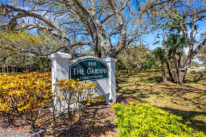 122 CEDARWOOD CIRCLE, SEMINOLE, FL 33777 Sold 04/09/24