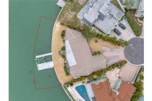 15 ISLAND DRIVE, TREASURE ISLAND, FL 33706 Sold 04/04/24
