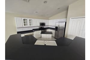 11807 DERBYSHIRE DRIVE, TAMPA, FL 33626 Sold 04/12/24