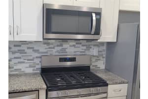 9950 62ND TERRACE, ST PETERSBURG, FL 33708 - MLS#MFRU8232743