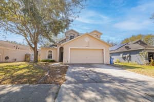 626 SOMERSTONE DRIVE, VALRICO, FL 33594 Sold 04/30/24