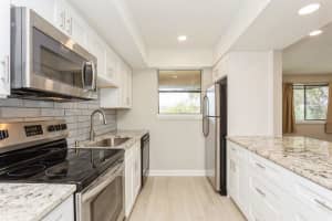 770 VILLAGE LAKE TERRACE, ST PETERSBURG, FL 33716 Sold 04/22/24