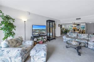 7930 SUN ISLAND DRIVE, SOUTH PASADENA, FL 33707 Sold 05/17/24
