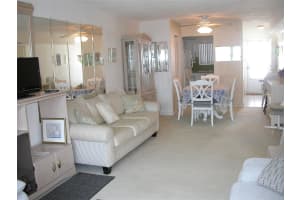 5287 81ST STREET, ST PETERSBURG, FL 33709 Sold 02/21/25