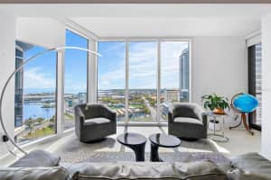 1 BEACH DRIVE, ST PETERSBURG, FL 33701 Sold 04/15/24
