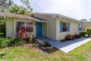 402 LAKE POINT COURT, SUN CITY CENTER, FL 33573 Sold 05/13/25
