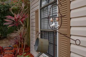 1389 VENTNOR AVENUE, TARPON SPRINGS, FL 34689 Sold 10/12/24