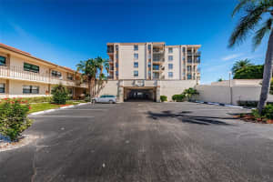 6145 SUN BOULEVARD, ST PETERSBURG, FL 33715 - MLS#MFRU8233680