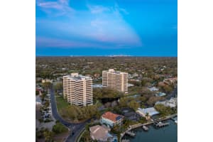 5940 PELICAN BAY PLAZA, GULFPORT, FL 33707 Sold 12/02/24