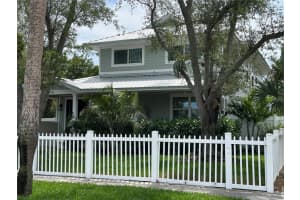 116 20TH AVENUE, ST PETERSBURG, FL 33705 Sold 02/28/25