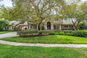 2295 MACKENZIE COURT, CLEARWATER, FL 33765 Sold 05/09/24
