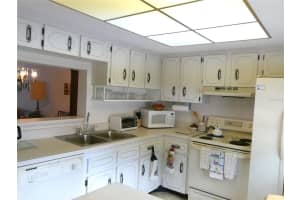938 VIRGINIA STREET, DUNEDIN, FL 34698 Sold 04/17/24
