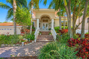 307 MIDWAY ISLAND, CLEARWATER, FL 33767 Sold 11/18/24
