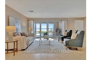 679 HARBOR ISLAND, CLEARWATER, FL 33767 Sold 10/18/24