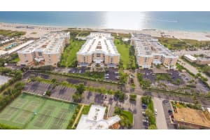6600 SUNSET WAY, ST PETE BEACH, FL 33706 Sold 04/17/24