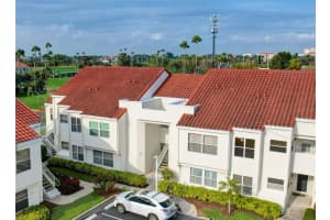 6077 BAHIA DEL MAR BOULEVARD, ST PETERSBURG, FL 33715 Sold 01/09/25