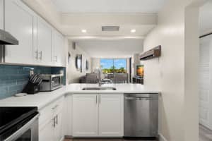 6361 BAHIA DEL MAR BOULEVARD, ST PETERSBURG, FL 33715 Sold 06/12/24