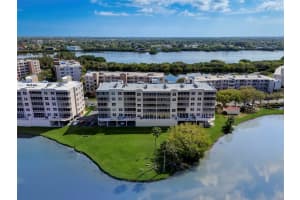 6425 SHORELINE DRIVE, SAINT PETERSBURG, FL 33708 Sold 04/26/24