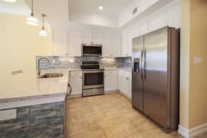 101 BAYSHORE BOULEVARD, SAFETY HARBOR, FL 34695 Sold 10/28/24