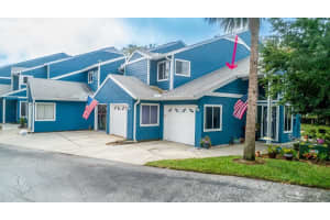 2108 OAK CIRCLE, TARPON SPRINGS, FL 34689 Sold 06/18/24