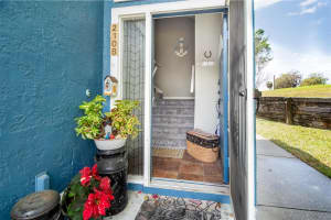 2108 OAK CIRCLE, TARPON SPRINGS, FL 34689 Sold 06/18/24