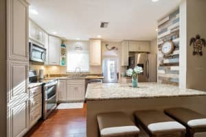 865 BRUCE AVENUE, CLEARWATER, FL 33767 Sold 01/24/25