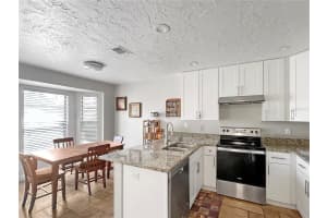 1566 BAY HILL CIRCLE, SARASOTA, FL 34232 Sold 07/12/24