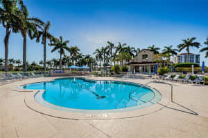 6000 BAHIA DEL MAR CIRCLE, ST PETERSBURG, FL 33715 - MLS#MFRU8235264