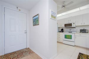7872 SAILBOAT KEY BOULEVARD, SOUTH PASADENA, FL 33707 Sold 05/21/24