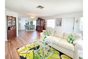 6047 LILLI WAY, BRADENTON, FL 34207 Sold 05/07/24