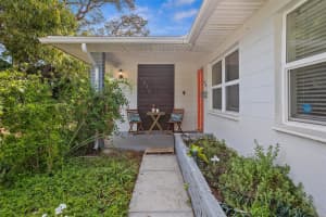 1010 ALCAZAR WAY, ST PETERSBURG, FL 33705 Sold 06/25/24