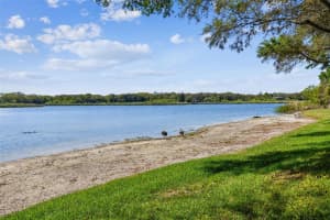 2070 LAKEVIEW DRIVE, CLEARWATER, FL 33763 Sold 11/08/24