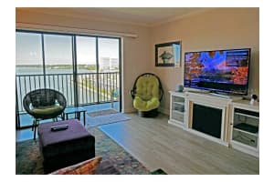 7300 SUN ISLAND DRIVE, SOUTH PASADENA, FL 33707 Sold 05/01/24