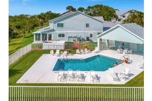 9472 TARA CAY COURT, SEMINOLE, FL 33776 Sold 12/12/24