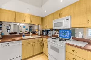 12300 VONN ROAD, LARGO, FL 33774 Sold 03/21/25
