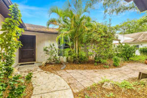 8629 WHITE SPRINGS DRIVE, NEW PORT RICHEY, FL 34655 Sold 05/03/24