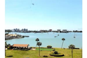 4550 COVE CIRCLE, ST PETERSBURG, FL 33708 Sold 10/02/24