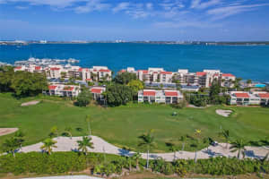 5724 PUERTA DEL SOL BOULEVARD, ST PETERSBURG, FL 33715 Sold 05/10/24