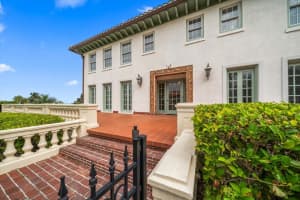 208 MAGNOLIA DRIVE, CLEARWATER, FL 33756 Sold 03/20/25