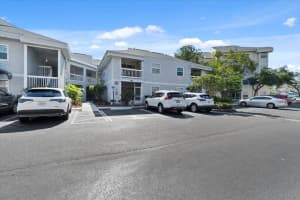 6809 STONES THROW CIRCLE, ST PETERSBURG, FL 33710 Sold 05/17/24
