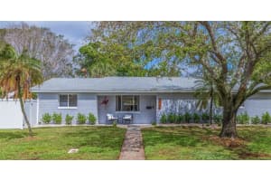 2135 Montana Ave Ne, ST PETERSBURG