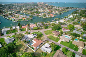 4166 38TH, ST PETERSBURG, FL 33711 Sold 04/30/24