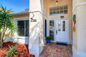 1302 HENRY AVENUE, SPRING HILL, FL 34608 Sold 05/30/24