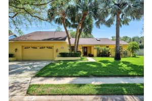 12411 CHICKASAW TRAIL, LARGO, FL 33774 Sold 09/19/24