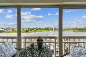 450 TREASURE ISLAND CAUSEWAY, TREASURE ISLAND, FL 33706 Sold 06/06/24